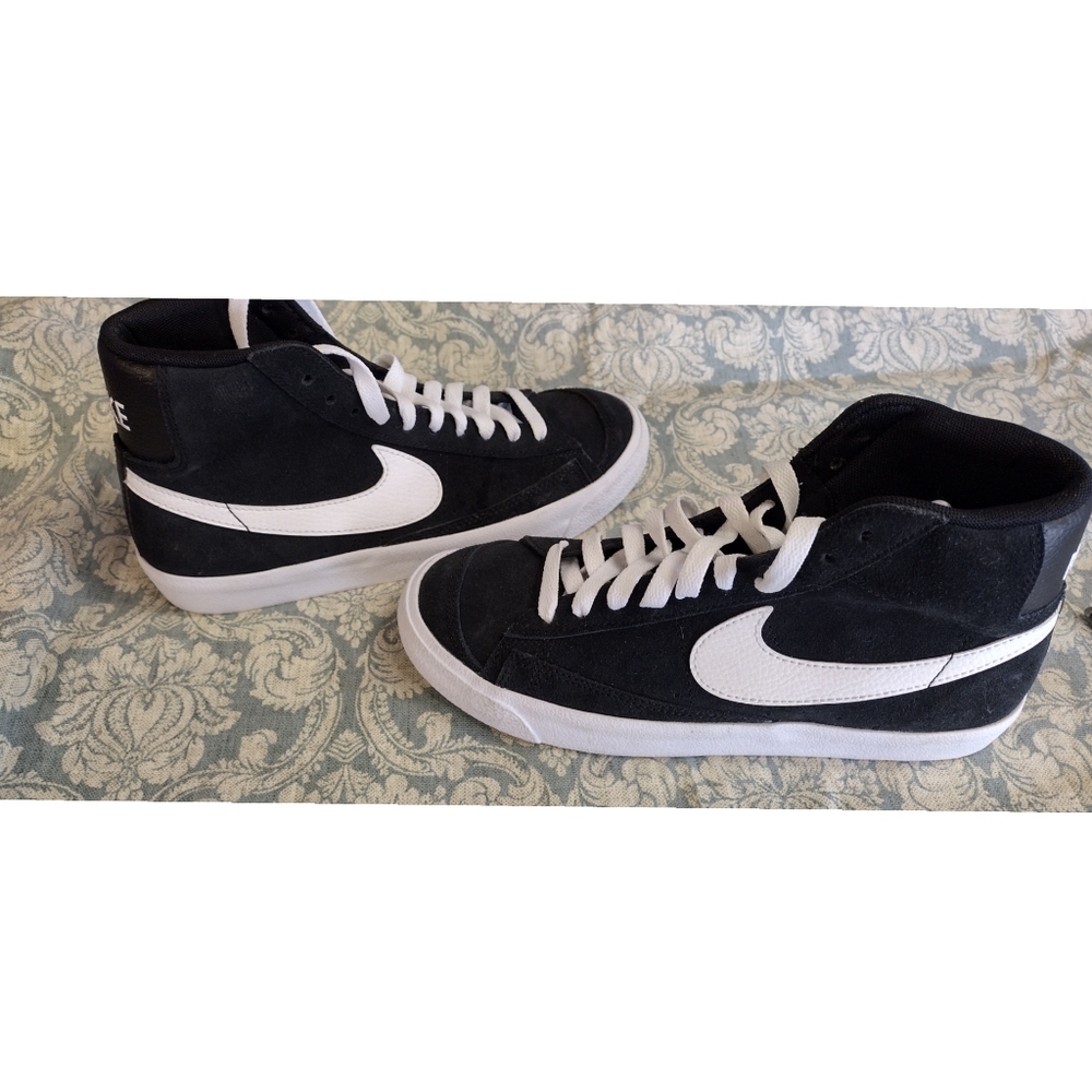Nike high tops